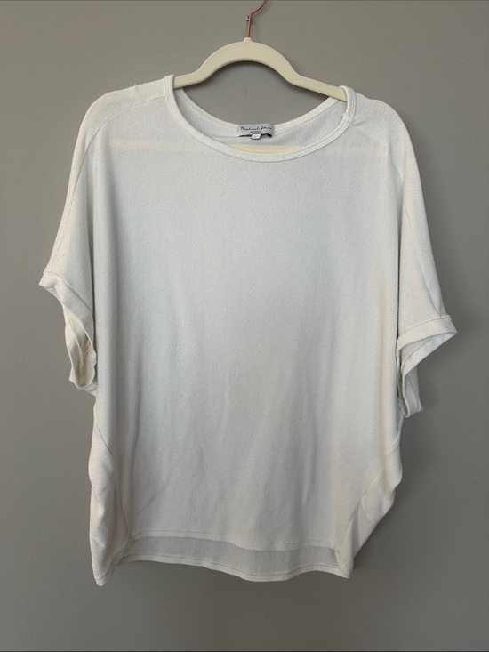 Michael Stars Tops - Michael Stars White Relaxed Short-Sleeve Tee